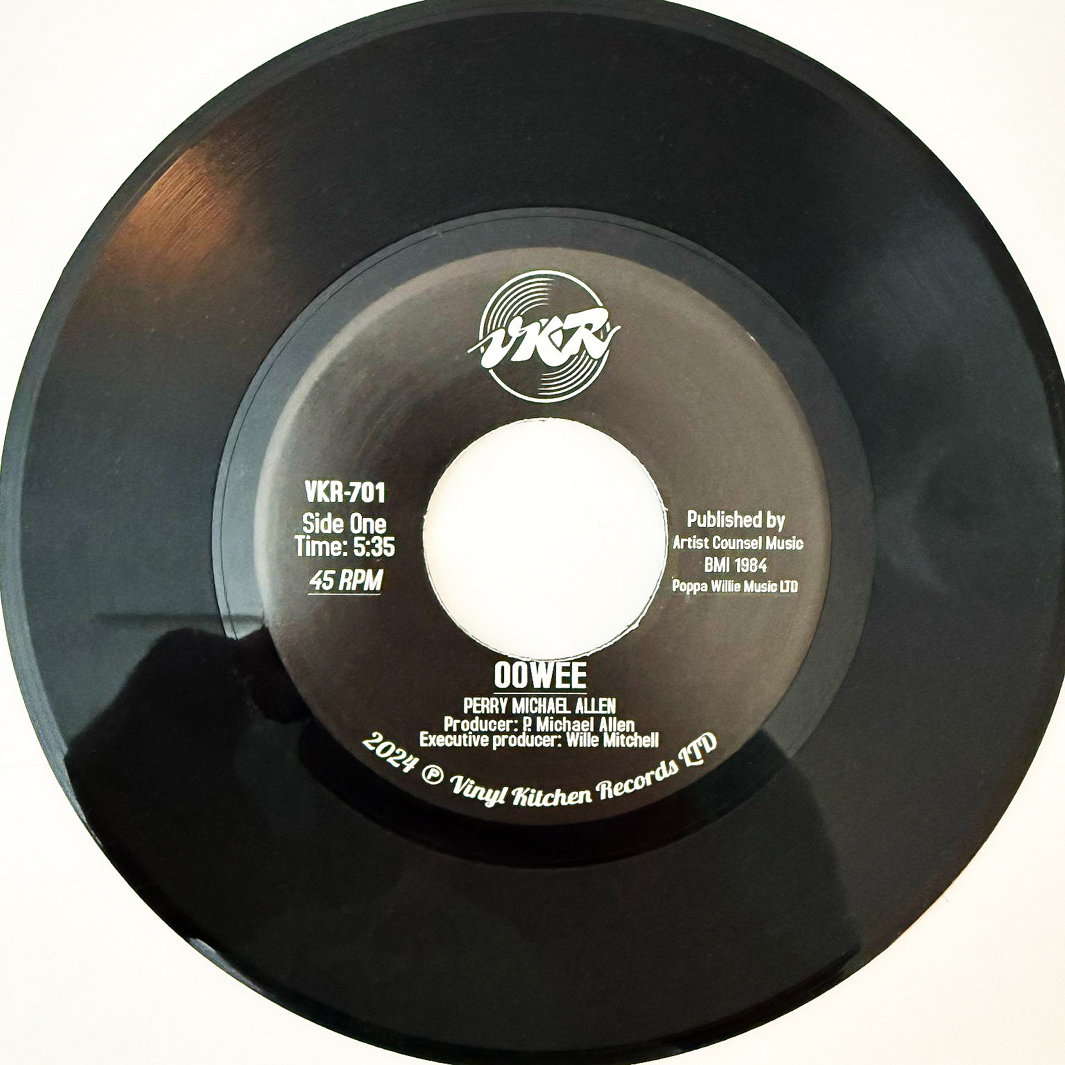 'Perry' Micheal Allen - OoWee/Turn on The Music